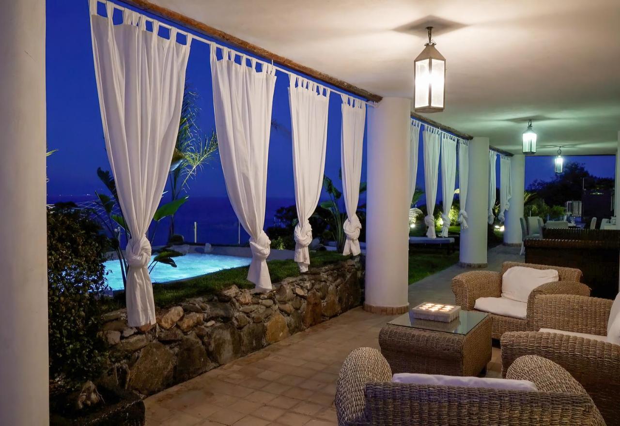 Luxury Taorum Villa With Spectacular Sea Views In Taormina Kültér fotó