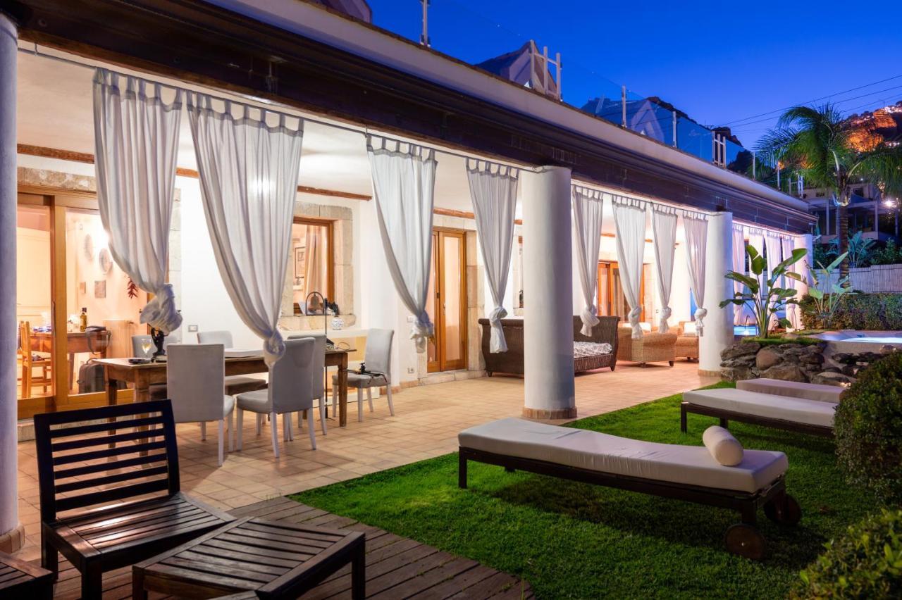 Luxury Taorum Villa With Spectacular Sea Views In Taormina Kültér fotó